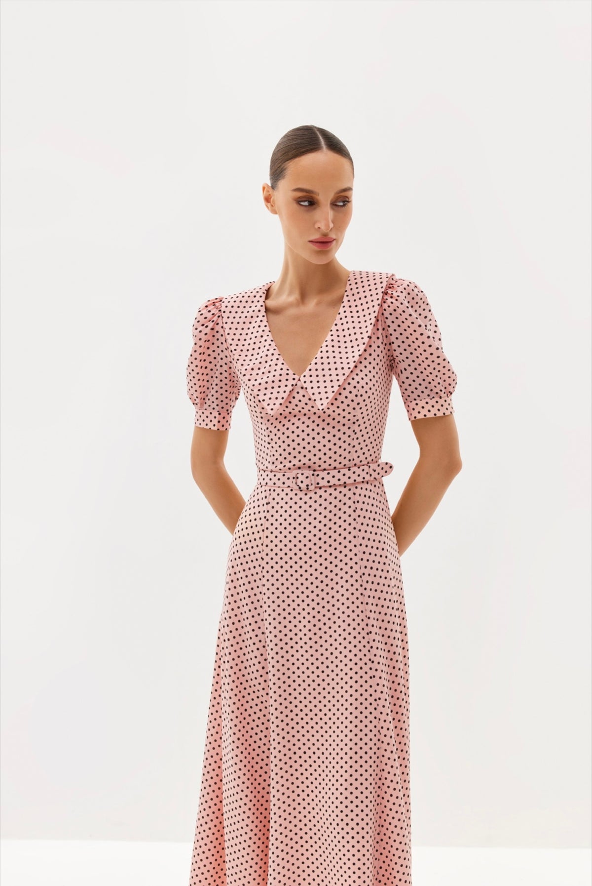 Blush V-neck midi dress with puff sleeves