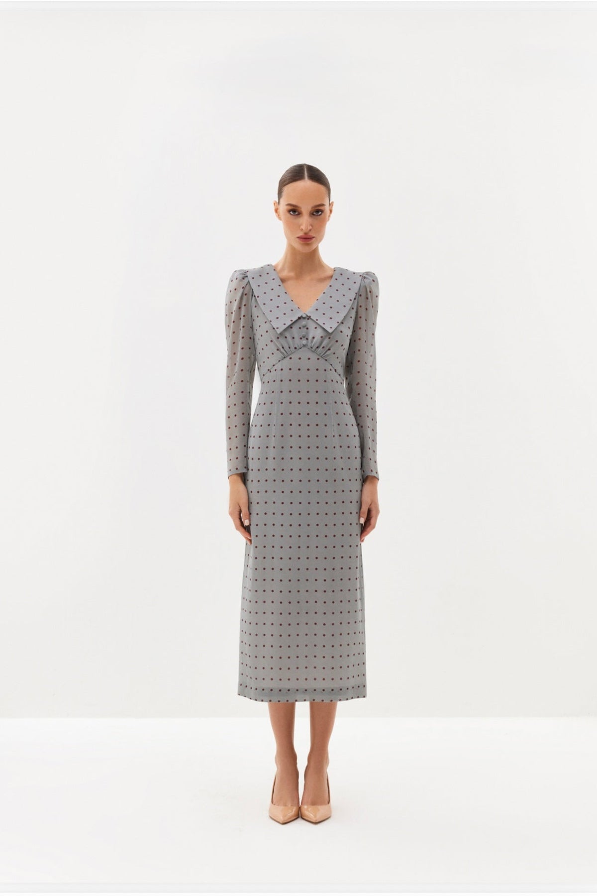 Grey polka-dot midi dress with V-neckline